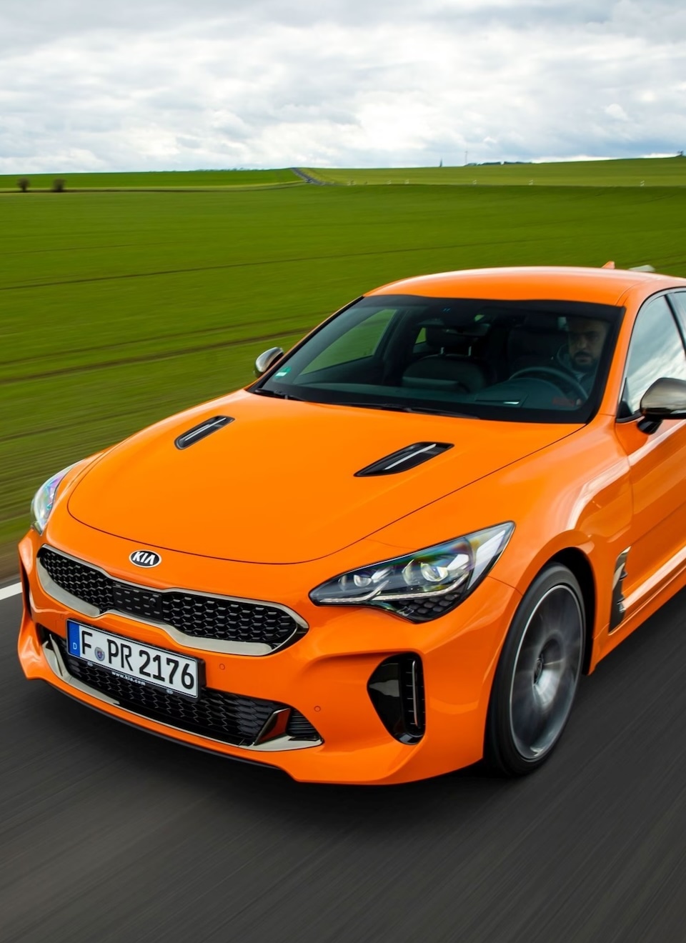 Kia-Stinger-GT-2021.jpg